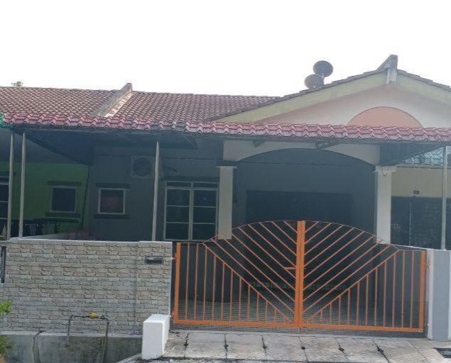 Homestay Musafir Kuala Kangsar Exteriér fotografie
